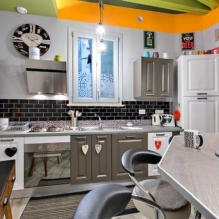 Rome As You Feel - Design Apartment At Colosseum Luaran gambar