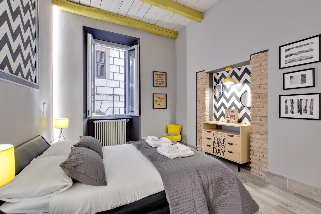 Rome As You Feel - Design Apartment At Colosseum Luaran gambar