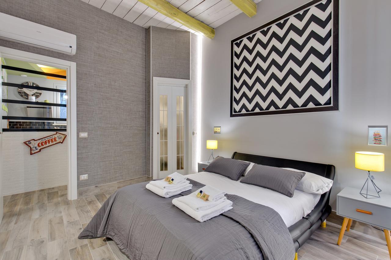 Rome As You Feel - Design Apartment At Colosseum Luaran gambar